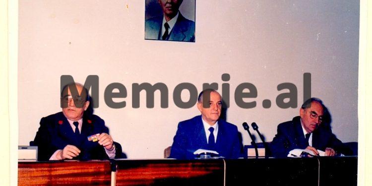 Rita Marko: “Ti nuk ke nxjerrë mësime nga arratisja e armikut Minella Andoni e bandës së tij që…”/ Debatet e acaruara në Byro për ngjarjen e “Dukati”-t në ’89-ën