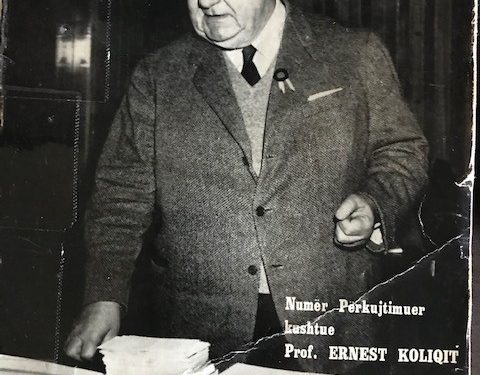 “Pas 30 vitesh takova Çabejn, ja dhashë dorën edhe pse ai s’ishte me ne, por s’ka bërë krime si Ernest Koliqi që…”/ Shkrimi i ’61-it te “Shejazat”, ku Enveri akuzon Koliqin