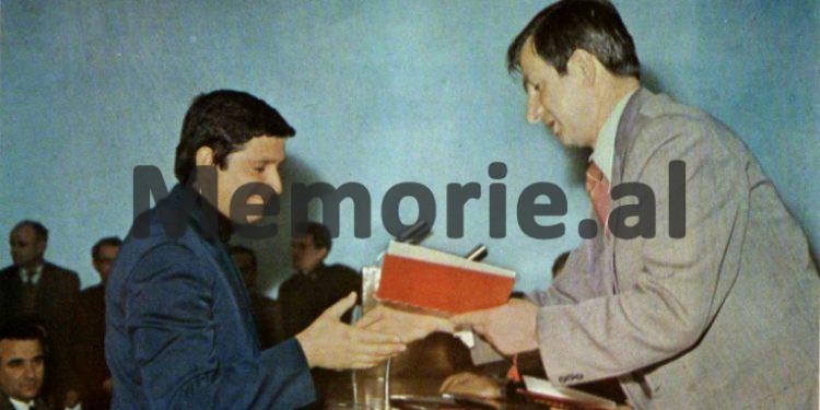 Ramizi në Byro: “Sigurimi në gjumë në ikjen e 9 vetave, por në esfelt shkofshin këta dhe 90 si këta! Me vagabondët s’mbahet Shqipëria…”/ Analiza e arratisjes së “Dukati”-t