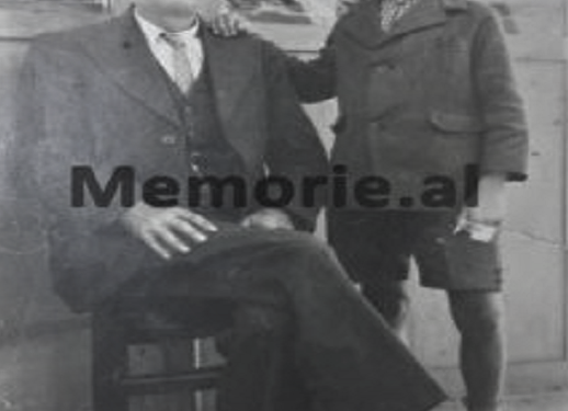 “Pjerin Kçira, ish-hetues i pushkatuem për shpërndarje traktesh kundra pushtetit, tha në gjyq: ‘armët në Kishë i ka fut Sigurimi…”/ Dëshmia e Padër Leon Kabashit