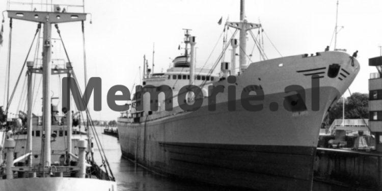 Si u ‘ri luajt’ në situata reale “Dueli i heshtur” në janarin e ’89-ës me anijen “Dukati”, që mbërriti në Brindisi me 7 pjesëtarë të ekuipazhit peng…?!