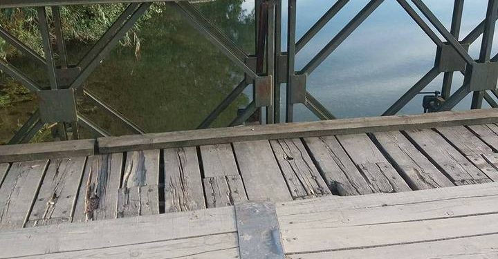 “Pse i shkrova poezitë e para kundër regjimit komunist dhe si i zbuloi ato Sigurimi në shtëpinë time, pasi…”/ Dëshmia nga SHBA-ve e të arratisurit në ’85-ën