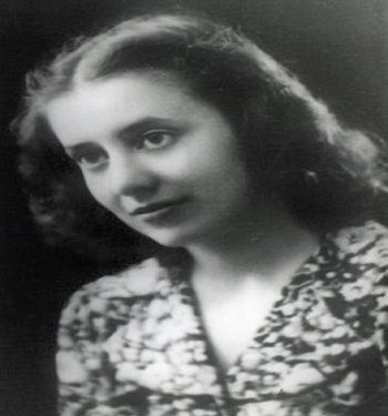 “Para se të vdiste, Musine Kokalari më thirri mua dhe kunatën time, e na tha…”/ Dëshmia e ish-të burgosurit politik, fqinjë i “armikes së popullit” që i la amanetet