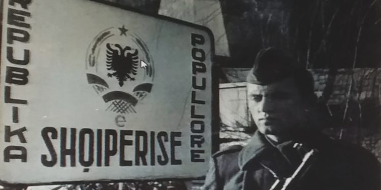 “Në bazën e CIA-s na dërgoi Blloku Indipendent ku ishte dhe Ernest Koliqi, por piloti gaboi…”/ Dëshmia e 109 vjeçarit, ish-diversantit parashutist