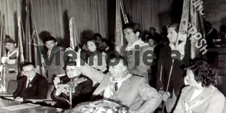 Letra sekret për Hysni Kapon: “Ja çfar bënë arsimtarët e Llakatundit në  Shkodër, me materialet  e ndaluara të Ana Pavllovës dhe…”/ Raporti i Sigurimit në ’68-ën