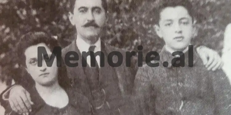 “Në kampin e Tepelenës, kishim zili edhe dhitë e malit që ushqeheshin me ferra, pasi ne…”/ Dëshmia e rrallë e nipit të ish-ministrit, që ndihmonte me para, babanë e Enverit