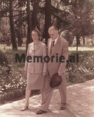 Letter to Ramiz: “An enemy element in Durrës, says that Enver has 4-5 villas, while we engineers do not even have a bicycle and…” Security “Top Secret” Report, after the events in Czechoslovakia…