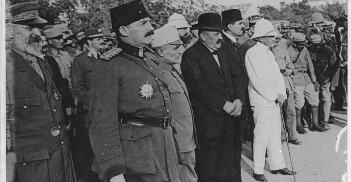 “Gani bej Toptani me durrsakun Zisi Margariti dhe dy tiranasit, Jorgji Papa e Petro Shallvari, janë paguar nga kryeministri grek, për…”/ Plani Athinës për kryengritje