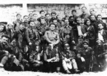 “Unë njeriu i Sigurimit që provoja ushqimin e Enverit e familjes së tij dhe dëshmova në gjyq ndaj Hazbiut e Feçorit, ku…”/ Dëshmia e rrallë e oficerit që tentoi vetvrasjen