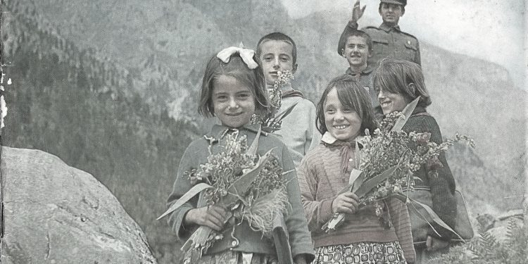 “Para se të vdiste, Musine Kokalari më thirri mua dhe kunatën time, e na tha…”/ Dëshmia e ish-të burgosurit politik, fqinjë i “armikes së popullit” që i la amanetet