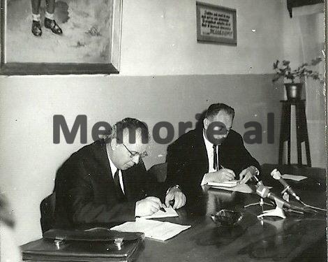 Ditari i Enverit: “Monarko-fashistët po ushtrojn terror ndaj komunistëve, kanë arrestuar Glezos, i dhashë urdhër Ushtrisë në Jug që…”/ Komentet mbi konfliktin greko-turk