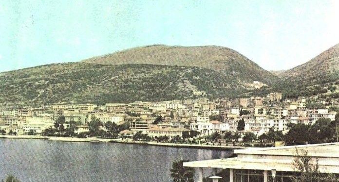 “Pse i shkrova poezitë e para kundër regjimit komunist dhe si i zbuloi ato Sigurimi në shtëpinë time, pasi…”/ Dëshmia nga SHBA-ve e të arratisurit në ’85-ën