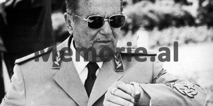 “Ushtria jugosllave po përqendrohet në kufijtë tanë, ka lëvizje aeroplanësh afër Shkodrës dhe…”/ Raporti sekret, përgjimet e ‘Shtëpisë me gjethe’, pas ngjarjeve të Çekisë në ’68-ën