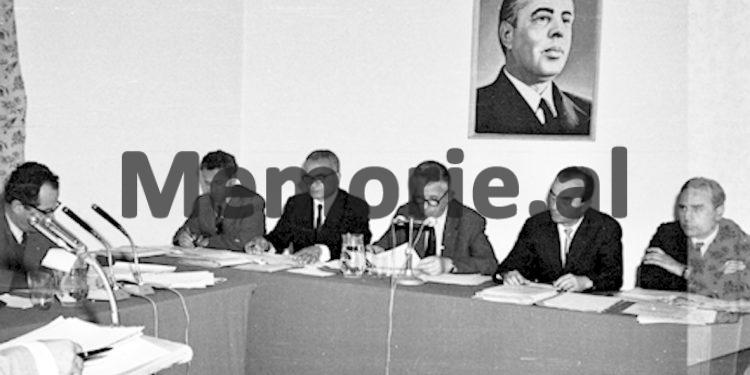 “Skic-programi socialdemokrat me platformën që armiku Mehmet Shehu do të….” / Zbulohet akt-akuza e Prokurorit Rrapi Mino në ‘83-in