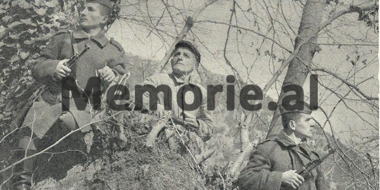 “Na spiunoi njeriu i Bardhok Bibës dhe Sigurimi na rrethoi te Ura e Karmës, ku luftuam 8 orë e vramë…”/ Dëshmia e 109 vjeçarit, ish-diversantit parashutist