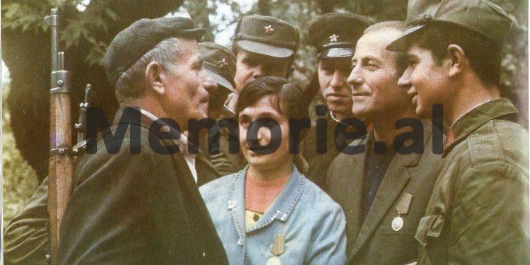 “Ushtria jugosllave po përqendrohet në kufijtë tanë, ka lëvizje aeroplanësh afër Shkodrës dhe…”/ Raporti sekret, përgjimet e ‘Shtëpisë me gjethe’, pas ngjarjeve të Çekisë në ’68-ën