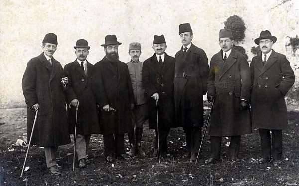 “Lëvizja donkishoteske që filloi në Lushnjë dhe tentoi të përhapej në Fier, dështoj pasi…”/ Si e pasqyroi shtypi i Monarkisë “Kryengritjen e Fierit”, 17 gusht 1935