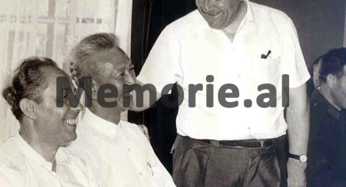 “Vdekjen nuk e kam frikë, se qentë si unë këtë përfundim meritojnë, por kur dëgjova sot ulërimat e fëmijëve të mi, që…”/ Letra e Petrit Dumes për Mehmetin