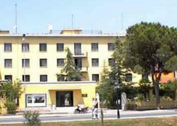 Letter to Ramiz: “The Deputy Director of ATSH tells jokes about Haxhi Lleshi and Rita Marko and mocks Dritëro Agolli, the director of ART…” / The event where 20 journalists were fired