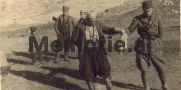 Prefekti Beso Gega: “Popull patriot i Gjinokastrës, dje u grabit Ali Këlcyra, lulja e nacionalizmit shqiptar, nga një çetë komuniste…”/ Zbulohet dokumenti rezervat i vitit 1943