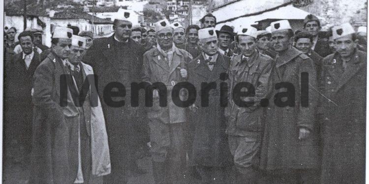 Prefekti Beso Gega: “Popull patriot i Gjinokastrës, dje u grabit Ali Këlcyra, lulja e nacionalizmit shqiptar, nga një çetë komuniste…”/ Zbulohet dokumenti rezervat i vitit 1943