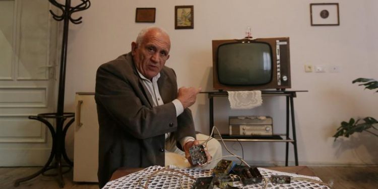 “Si më arrestuan në Burrel si ‘agjent i anglo-amerikanëve’ dhe më mbajtën 200 ditë në qelitë e nëndheshme ku…”/ Dëshmia e rrallë e ish-inxhinierit ushtarak