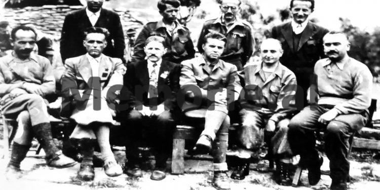 “Unë si sekretare e tij, mora telegramin që vinte për Enverin, ku thuhej; ‘porosia juaj u zbatua me sukses’…”/ Dëshmia e rrallë e Flora Dishnicës, për vrasjen e Gjinishit