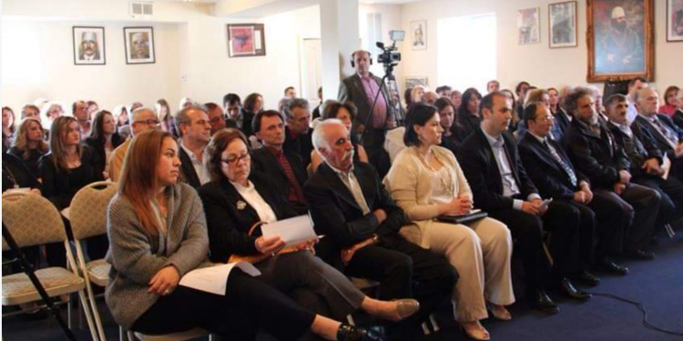 SHKRIMTARI VISAR ZHITI I SHKRUAN SHOQATËS SË SHKRIMTARËVE SHQIPTARO-AMERIKANË