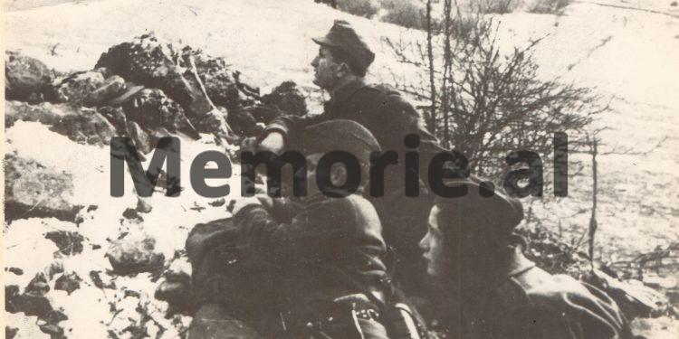 “Si na i pushkatoi 10 burra në fshatin Xhan, ‘motra’ e partizanit Çelo Sinani ‘Hero i Popullit’, ku vrau dhe vëllain tim…”/ Dëshmia e rrallë për ngjarjen e 28 nëntorit 1944