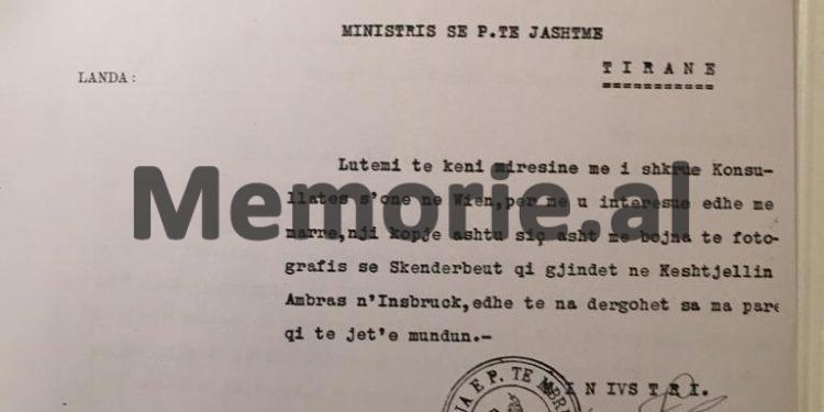 “Lutemi me u interesue me marrë nji kopje me bojna të pikturës së Skënderbeut qi gjendet në Kështjellin e Ambras n’Insbruck dhe…”/ Letra e panjohur e ministrit Musa Juka