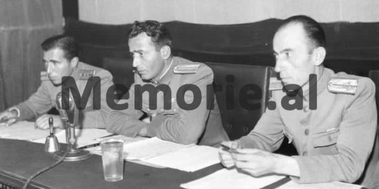 “Shefqet Beja më dha stërlina e flori nga të anglo-amerikanëve dhe e para do sulmohej Shkodra, pasi atje reaksioni ishte më i fortë…”/ Dosja e “Grupit të deputetëve”