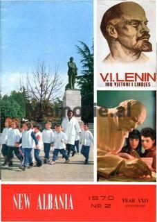 Kopertinat e 19 revistave të ilustruara që botoheshin në Shqipërinë komuniste të Enver Hoxhës /Imazhet e panjohura