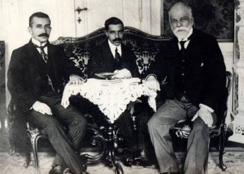 The unknown word of Ismail Qemali: “The people of Durrës did not understand us, they called us traitors and that is why we raised the flag here in Vlona…” / Meeting with the leadership of Vlora