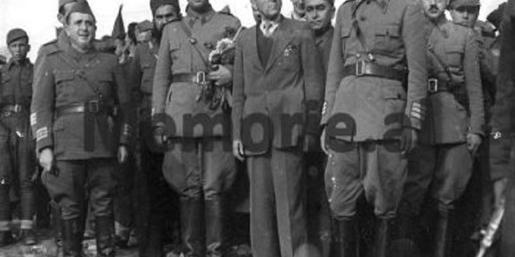 “Ymer Keçi ngarkoi shoqëruesin e Myslym Pezës, që t’i bënte atentat gjeneral Enver Hoxhës, kur ai të shkonte në Pezë…”/ Dosja e “Grupit të deputetëve”