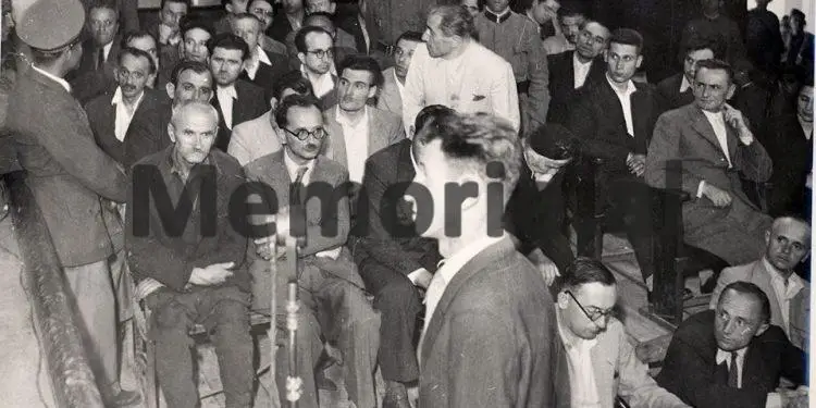 Dëshmia e italianit Paolo Saggioti: “Tarasconi solli 150 napolona flori dhe me sugjerimin e anglezëve ne bëmë një sabotim, duke i vënë zjarri në Kuçovë…”/ Gjyqi i ‘Deputetëve’