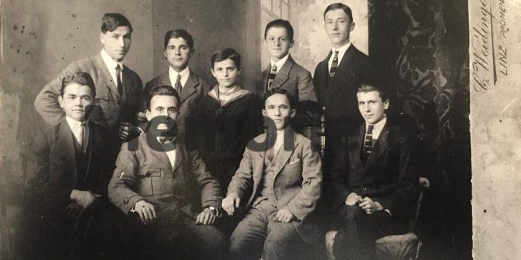 “Historia e panjohur e familjes Butka, nga gjyshi, Saliu, te babai, Safeti, që pasi u diplomua në Vienë, erdhi në Shqipëri dhe…”/ Dëshmia e rrallë e Uran Butkës