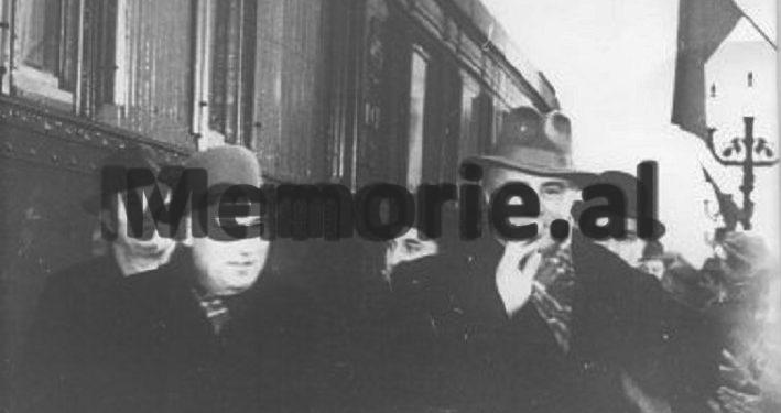 Fotot të ‘Mbledhjes së 81 partive’, Moskë 1960 / Nga mbërritja e Enverit me tren, nënshkrimi deklaratës së bashkëpunimit nga Kapo e Alia, te foto e delegacioneve