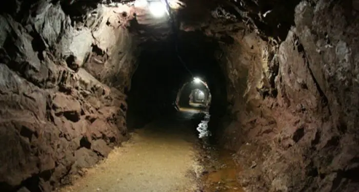 “Si munda ta nxjerr nga galeria e shembur, trupin e pajetë të 19 vjeçarit nga Shkodra, vëllai i vetëm i shtatë motrave, i cili…”/ Dëshmia e ish-të burgosurit të Spaçit