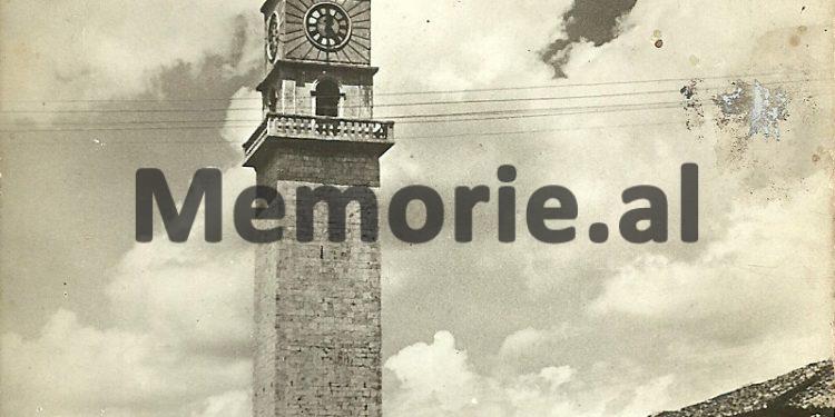 Fotot e rralla: ‘Dyqanet e familjes tiranase Kaceli në 1914-ën, me parfumeri të markave më të njohura europiane që…’/ Imazhet e panjohura në qendër të kryeqytetit