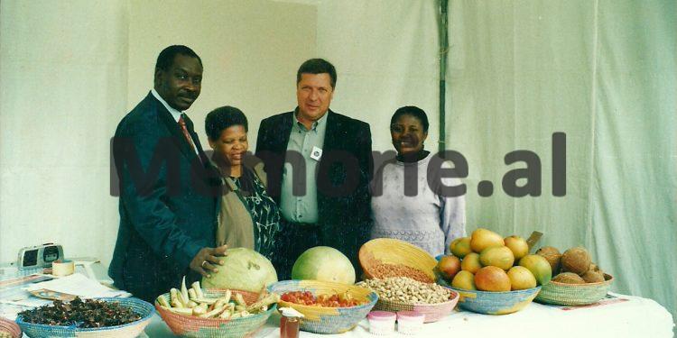 Nga punëtor në llaç e tulla te ’21 Dhjetori’ në Tiranë, si pedagog e lektor në universitetet e njohura të Europës dhe…”/ Imazhet e panjohura të profesorit të Ekonomisë