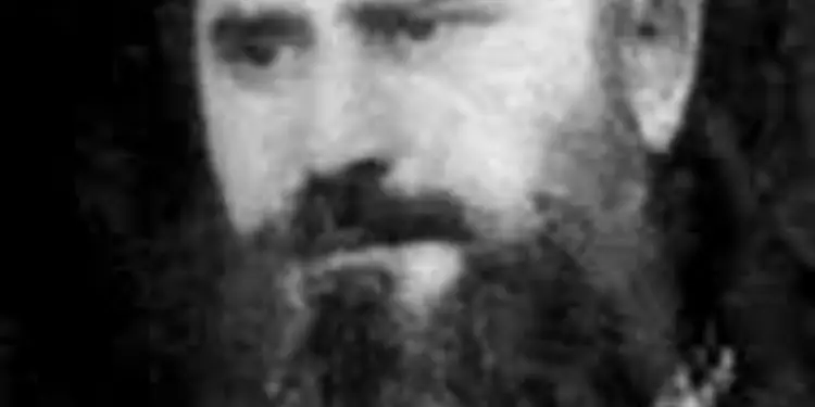 “Asnjë grekofon në Shqipëri nuk mund të ankohet se po persekutohet nga…”/ Kur Kryepeshkopi Xhuvani, paraardhësi i Janullatosit, kacafytej me Greqinë