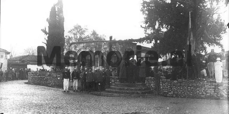 Unknown report: “In Tirana, water is brought by donkey, but everyone had their shoes polished, because”. “/ How did the Romanian journalist see the capital in 1933?