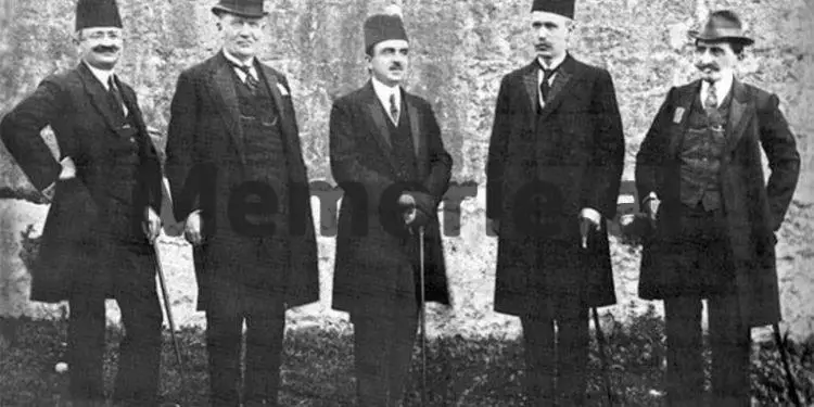 “I nderuari zotni Bajram Curri, s’duhet ta pranojmë në Durrës vaporin me armë për kryengritjen në Kosovë, pasi…”/ Letra e ish-kryeministrit, Sulejman Delvina në 1920-ën