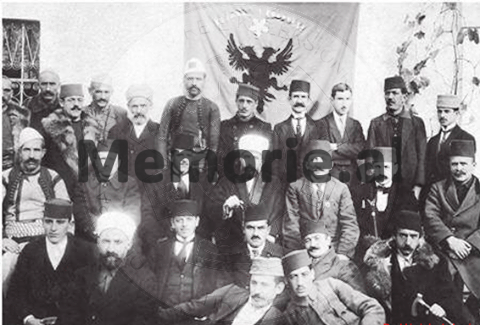 “I nderuari zotni Bajram Curri, s’duhet ta pranojmë në Durrës vaporin me armë për kryengritjen në Kosovë, pasi…”/ Letra e ish-kryeministrit, Sulejman Delvina në 1920-ën