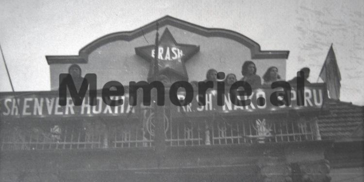 Unknown photos / “When Enver Hoxha and the senior communist leadership paid homage and participated in the funeral ceremony of Nako Spiru…”!