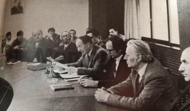 Porosia e Komitetit Qendror të P.P.SH.-së: “Mos i acaroni marrëdhëniet me profesor Rexhep Qosen, sepse ai….”/ Raporti sekret për studiuesin nga Kosova