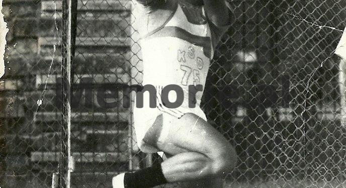 Fotot e panjohura: Nga Fush-Kruja, te stadiumet olimpike ku doli i dhjeti në botë, në tribunën e “Qemal Stafës” me Enver Hoxhën…”/ Imazhet e rralla të legjendës së sportit shqiptar