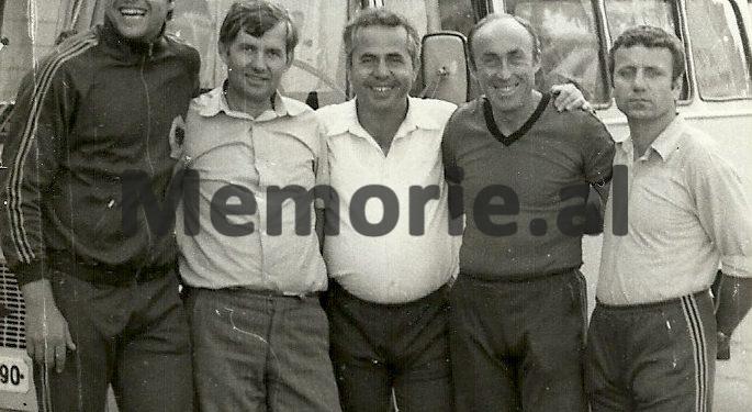 Fotot e panjohura: Nga Fush-Kruja, te stadiumet olimpike ku doli i dhjeti në botë, në tribunën e “Qemal Stafës” me Enver Hoxhën…”/ Imazhet e rralla të legjendës së sportit shqiptar