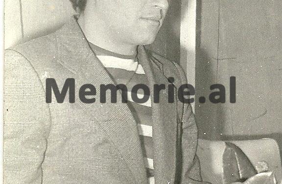 Fotot e panjohura: Nga Fush-Kruja, te stadiumet olimpike ku doli i dhjeti në botë, në tribunën e “Qemal Stafës” me Enver Hoxhën…”/ Imazhet e rralla të legjendës së sportit shqiptar