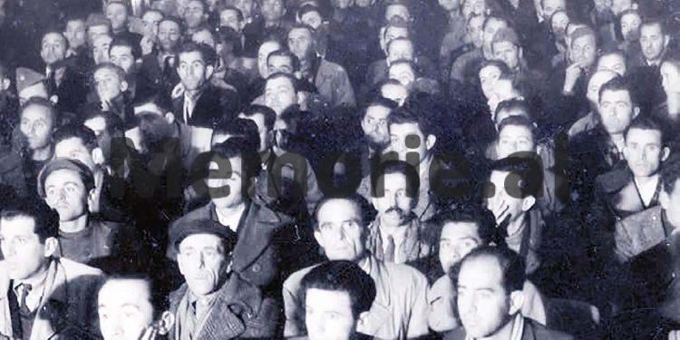 “Enver, jam kundra jush, jo vetëm se hoqët dorë nga Kosova dhe Dibra, por se Shqipëria është në robëri të Beligradit dhe…”/ Promemoria që çoi në pushkatim Edip Tërshanën